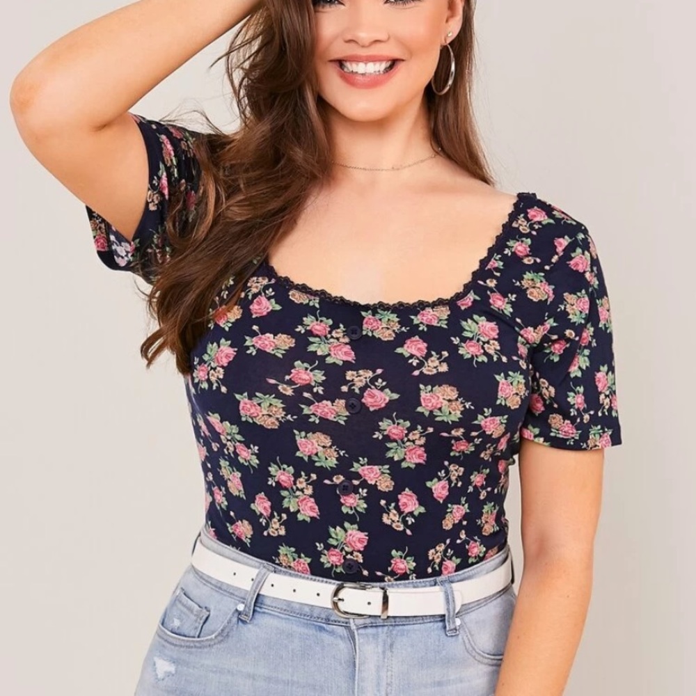 Flower Top🌸